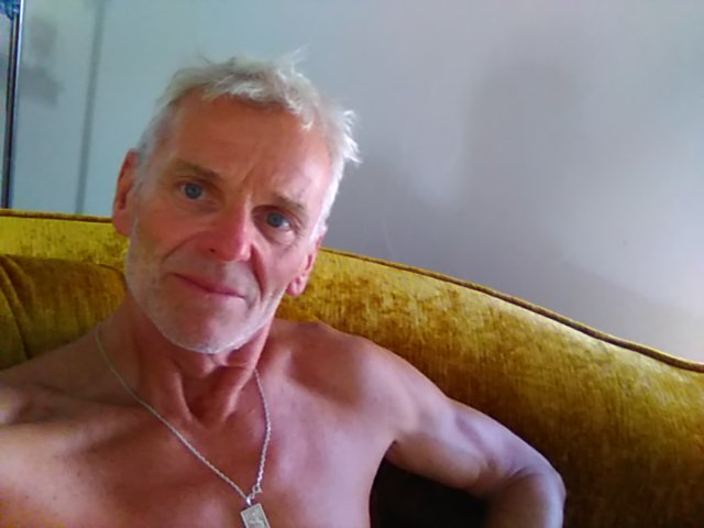 Paul-edouard - Cuy - Oise | Rencontre gay