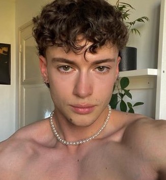Sebastiano - Gilocourt - Oise | Rencontre gay