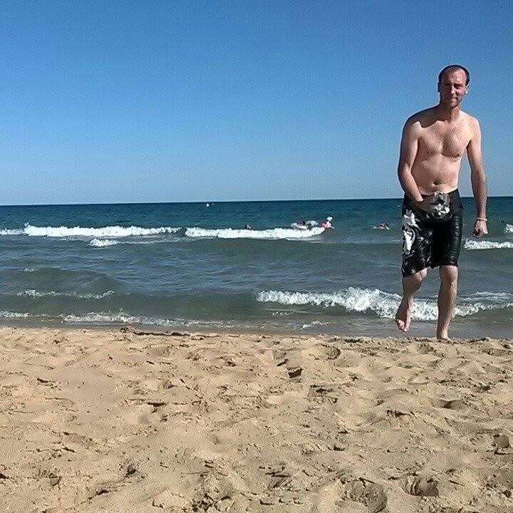 Narcis - Croutoy - Oise | Rencontre gay