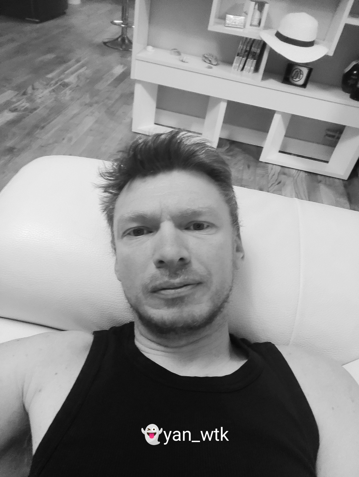 Carlo - Labroye - Pas-de-Calais | Rencontre gay