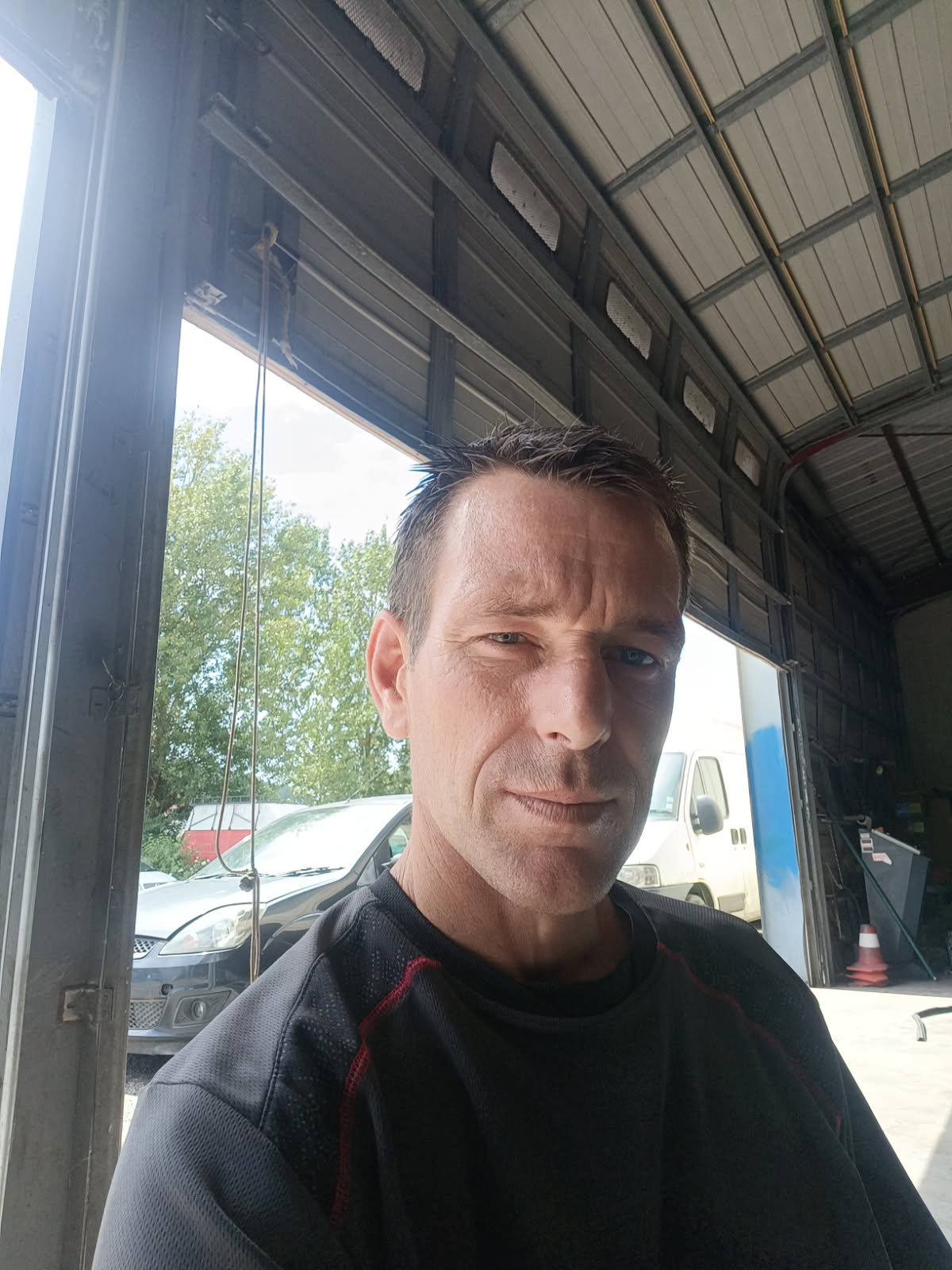 Miki - Séricourt - Pas-de-Calais | Rencontre gay