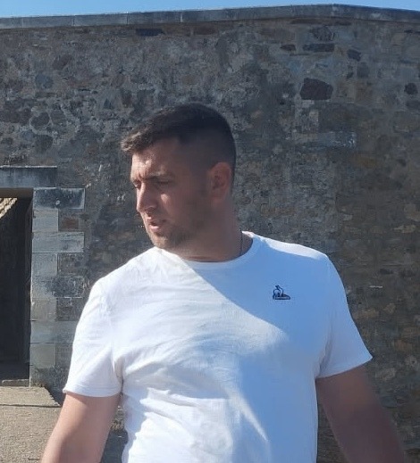 Henri-michel - Puiseux-le-Hauberger - Oise | Rencontre gay