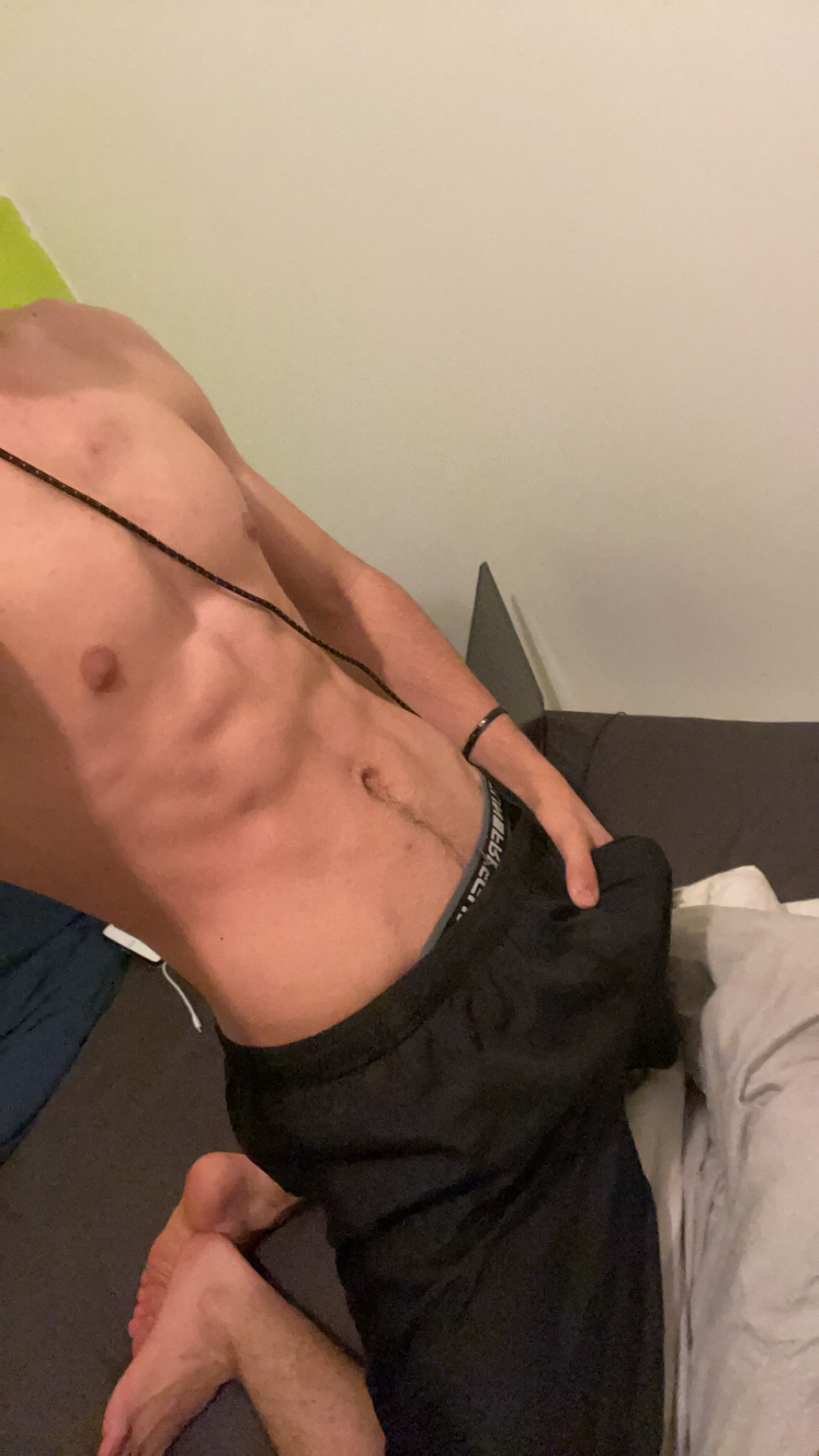 Liem - Cappelle-la-Grande - Nord | Rencontre gay