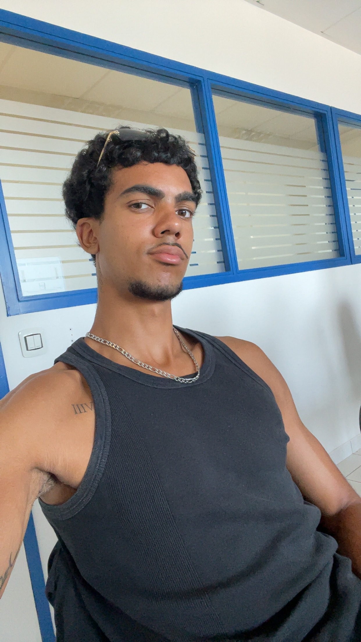 Jones - Aigneville - Somme | Rencontre gay
