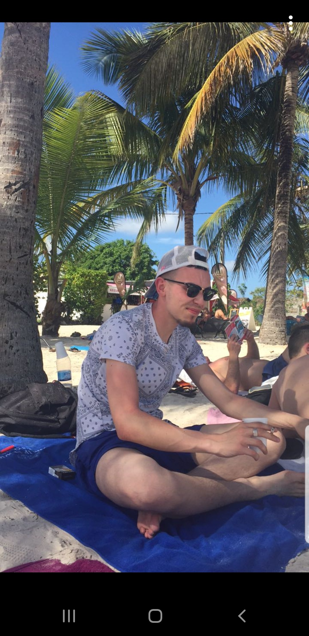Ishan - Viry-Noureuil - Aisne | Rencontre gay