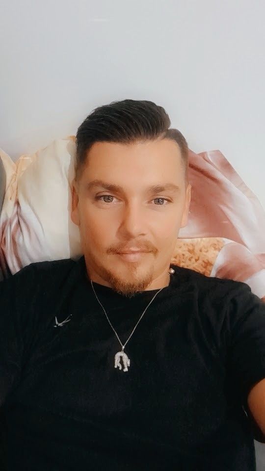Ilhane - Angicourt - Oise | Rencontre gay